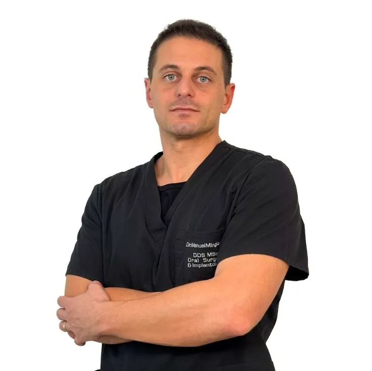 Manuel Mingione Dentista a Pesaro